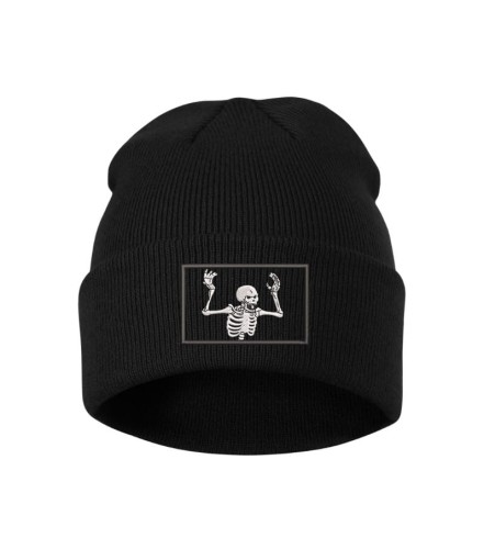 Czapka Beanie z haftem